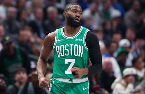 Windhorst:即便杰伦·布朗没用来换字母哥 也可能被送到其他地方