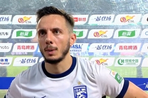 洛泰:球队上来就0-2落后丢球很早,之后想追平或反超困难重重