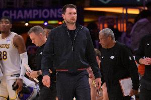 劲球直播_足球赛事直播_篮球赛事直播_NBA|CBA|英超直播