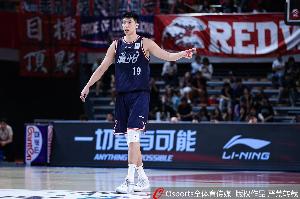 足球直播_足球比赛高清免费在线直播_足球无插件在线观看视频