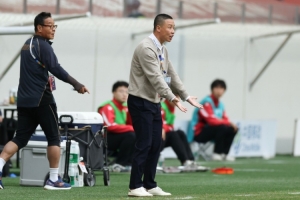 足球直播_足球免费在线高清直播_足球视频在线观看无插件