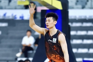 还没找到状态!王岚嵚半场5投1中&罚球2中2 得到5分1板1断